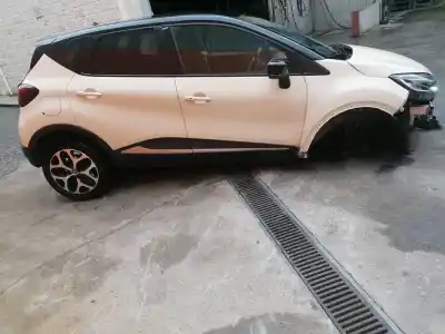 Scrapping Vehicle renault   of the year 2019 powered h4b b4