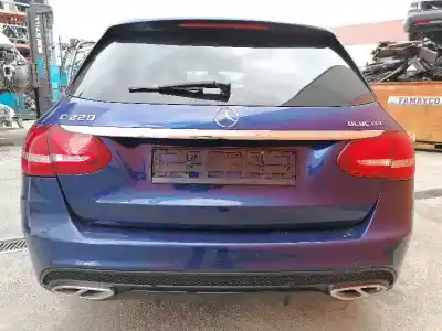Véhicule à la ferraille mercedes-benz clase c (w205) familiar c 220 t cdi bluetec (205.204) de l'année 2015 alimenté 651921