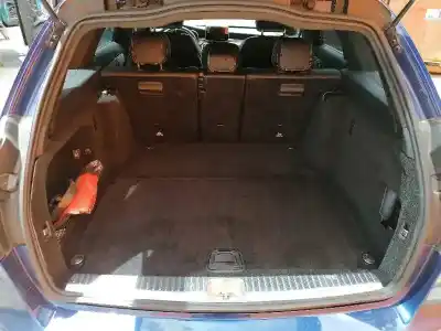 Véhicule à la ferraille mercedes-benz clase c (w205) familiar c 220 t cdi bluetec (205.204) de l'année 2015 alimenté 651921