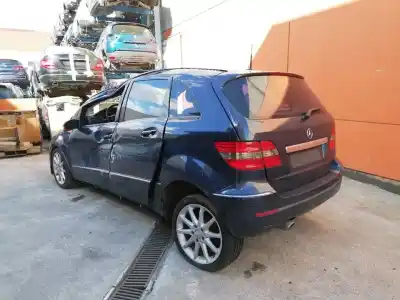 Veículo de Sucata mercedes-benz clase b 2.0 cdi do ano 2008 alimentado 640941