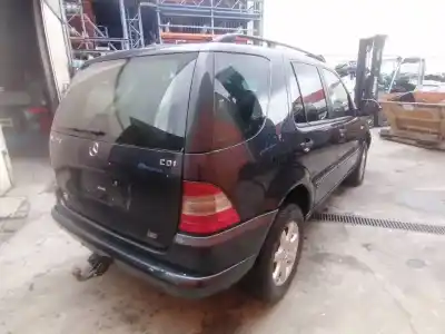 Vehículo de desguace mercedes-benz clase m (w163) 2.7 cdi 20v cat del año 2007 con motor om612963