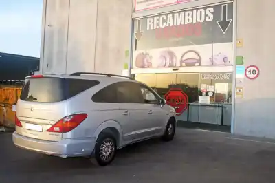Здавання транспортного засобу ssangyong rodius xdi року 2010 потужний d27dt