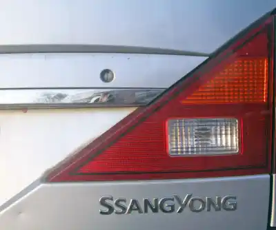 Здавання транспортного засобу ssangyong rodius xdi року 2010 потужний d27dt