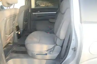 Здавання транспортного засобу ssangyong rodius xdi року 2010 потужний d27dt