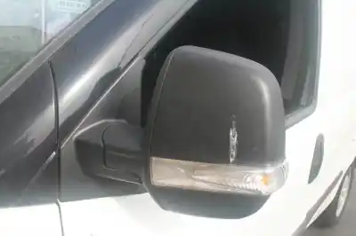 Vehicul casat opel combo d kasten l2h1 2.4t al anului 2013 alimentat 263a2000