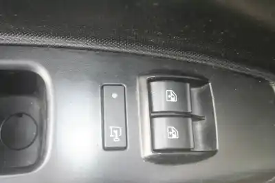 Vehicul casat opel combo d kasten l2h1 2.4t al anului 2013 alimentat 263a2000