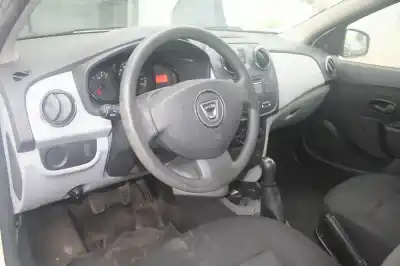 Veículo de Sucata dacia sandero básico do ano 2013 alimentado d4ff732