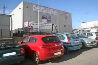Утилизация автомобиля SEAT LEON (1P1) Stylance / Style года 2006 питание BKD