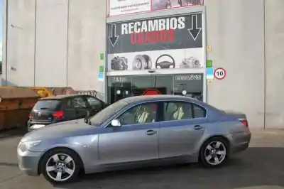 Sloopvoertuig bmw serie 5 berlina (e60) 530i van het jaar 2003 aangedreven m54306s3
