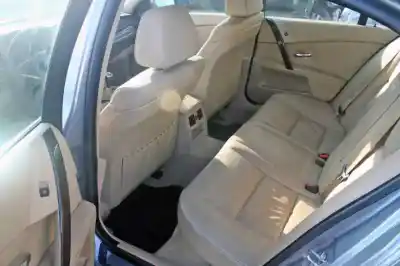 Sloopvoertuig bmw serie 5 berlina (e60) 530i van het jaar 2003 aangedreven m54306s3