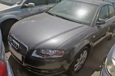 Veículo de Sucata audi a4 berlina (8e) 2.0 tdi 16v (103kw) do ano 2006 alimentado bre