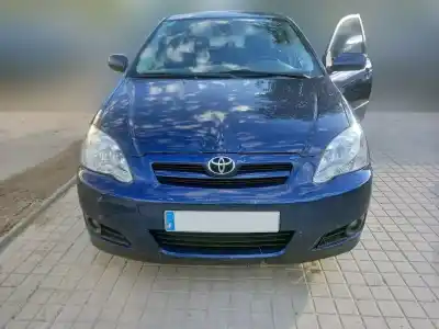Veicolo di demolizione toyota corolla (e12) 2.0 d-4d sol berlina dell'anno 2004 alimentato 1cdftv