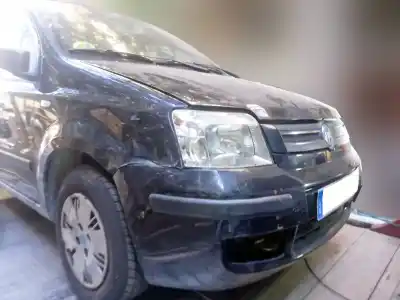 Veicolo di demolizione fiat panda (169) 1.2 8v dynamic dell'anno 2004 alimentato 188a4000