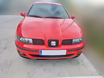 Здавання транспортного засобу seat leon (1m1) sport року 2003 потужний bcb