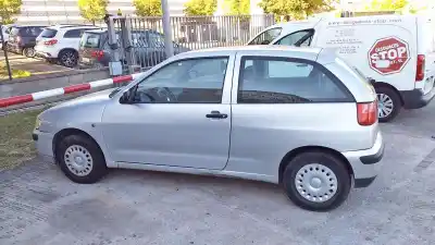 Veículo de Sucata SEAT IBIZA (6K1) Stella do ano 1999 alimentado AUD