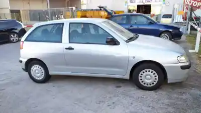Veículo de Sucata seat ibiza (6k1) stella do ano 1999 alimentado aud