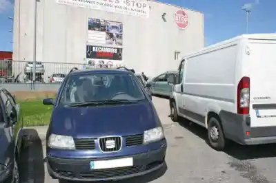 Verschrottungsfahrzeug SEAT ALHAMBRA (7V9) 1.9 TDI des Jahres 2001 angetrieben AUY 105035