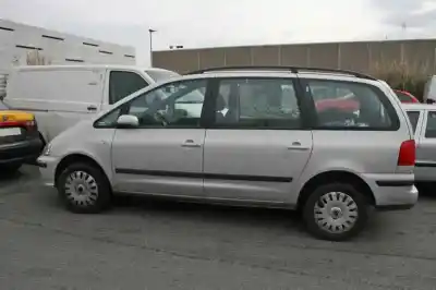 Sloopvoertuig seat alhambra (7v9) 1.9 tdi van het jaar 2002 aangedreven auy