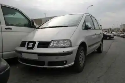 Sloopvoertuig seat alhambra (7v9) 1.9 tdi van het jaar 2002 aangedreven auy