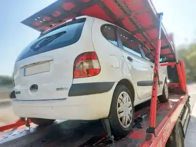 Scrapping Vehicle RENAULT SCENIC (JA..) 1.9 DCI Authentique of the year 2001 powered F9Q732