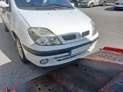 Scrapping Vehicle renault scenic (ja..) 1.9 dci authentique of the year 2001 powered f9q732