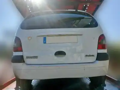 Scrapping Vehicle renault scenic (ja..) 1.9 dci authentique of the year 2001 powered f9q732