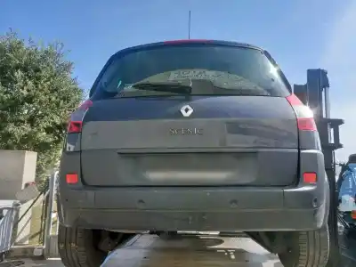 Veículo de Sucata renault scenic ii dynamique do ano 2008 alimentado f9qk8