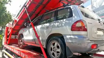 Veículo de Sucata HYUNDAI SANTA FE (SM) 2.0 GLS CRDI 4X4 do ano 2002 alimentado D4EA