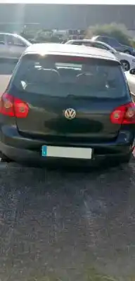 Veículo de Sucata volkswagen golf v berlina (1k1) highline do ano 2004 alimentado bkd