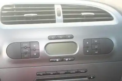 Veículo de Sucata seat leon (1p1) reference do ano 2008 alimentado bxe