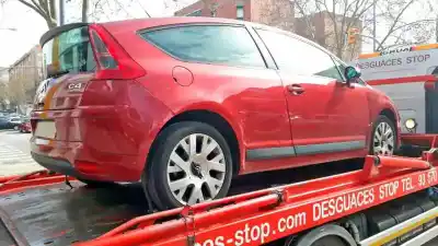 Verschrottungsfahrzeug CITROEN C4 COUPE VTR Plus des Jahres 2005 angetrieben 9HY (DV6TED4)