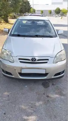 Veículo de Sucata toyota corolla (e12) 2.0 d-4d sol berlina do ano 2007 alimentado 1cdftv