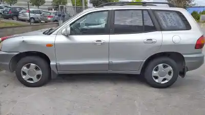 Veículo de Sucata HYUNDAI SANTA FE (SM) 2.4 GLS do ano 2003 alimentado G4JS