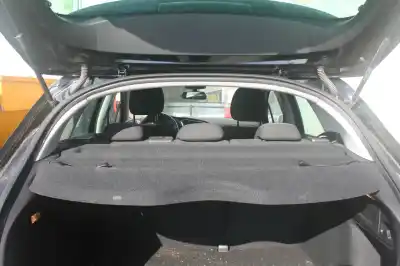 Veículo de Sucata citroen c4 lim. sport do ano 2010 alimentado 5fsep6c