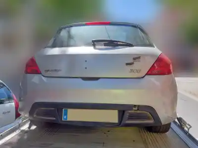 Sloopvoertuig peugeot 308 premium van het jaar 2008 aangedreven rhr