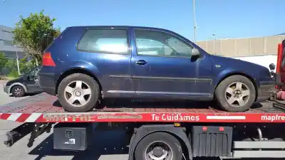 Veículo de Sucata VOLKSWAGEN GOLF IV BERLINA (1J1) Conceptline do ano 1999 alimentado AGR