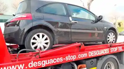 Sloopvoertuig RENAULT MEGANE II BERLINA 5P Extreme van het jaar 2008 aangedreven K9K P7