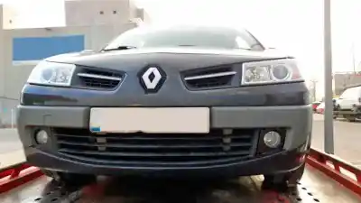 Veículo de Sucata renault megane ii berlina 5p extreme do ano 2008 alimentado k9k p7