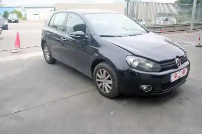 Veículo de Sucata volkswagen golf vi (5k1) advance do ano 2011 alimentado cax