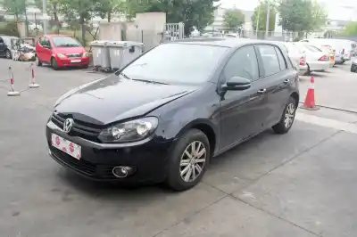 Veículo de Sucata volkswagen golf vi (5k1) advance do ano 2011 alimentado cax