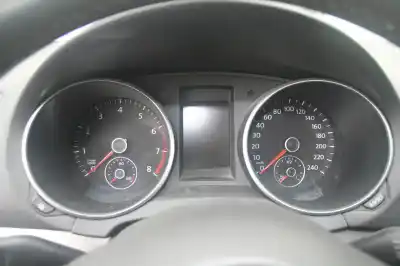 Veículo de Sucata volkswagen golf vi (5k1) advance do ano 2011 alimentado cax