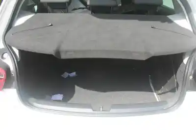 Véhicule à la ferraille seat ibiza (6p1) fr de l'année 2016 alimenté chz