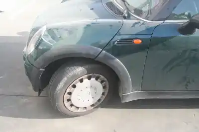 Здавання транспортного засобу mini                                               mini (r50,r53)                                                                                                                                                                                                                                             one                                                                                                                                                                                                                                                        року 2002 потужний w10b16a