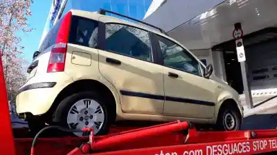 Veicolo di demolizione FIAT PANDA (169) 1.2 8V Dynamic dell'anno 2005 alimentato 188A4000