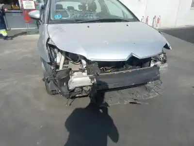 Veículo de Sucata citroen c4 berlina collection do ano 2010 alimentado kfu