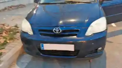 Veículo de Sucata toyota corolla (e12) 2.0 d-4d sol berlina do ano 2005 alimentado 1cdftv