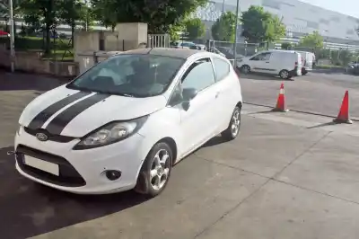 Veicolo di demolizione ford fiesta (cb1) trend dell'anno 2009 alimentato snjb