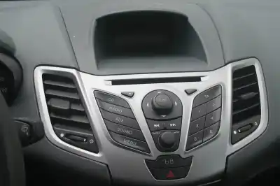 Verschrottungsfahrzeug ford fiesta (cb1) titanium des jahres 2009 angetrieben snja