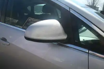 Veicolo di demolizione opel astra j lim. cosmo dell'anno 2010 alimentato a17dtr