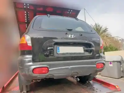 Sloopvoertuig hyundai santa fe (sm) 2.4 gls van het jaar 2001 aangedreven g4js